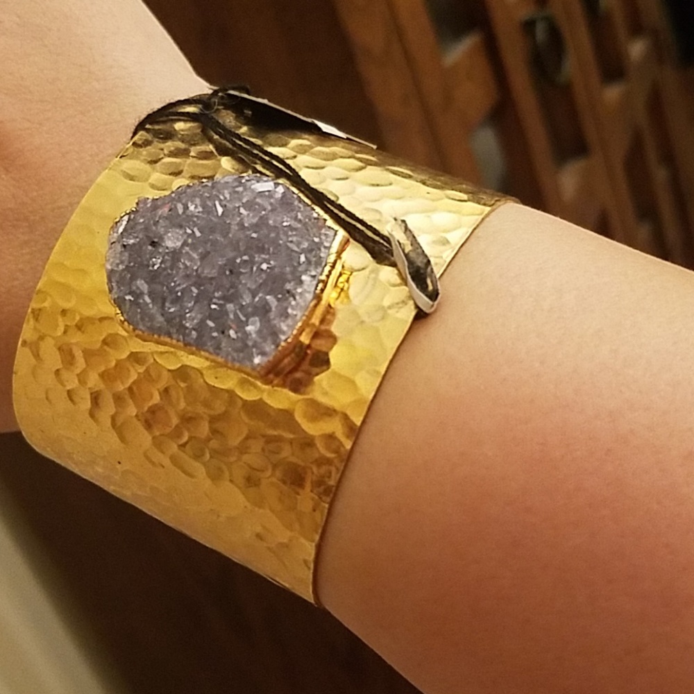 Beautiful bracelet BRAND NEW!
